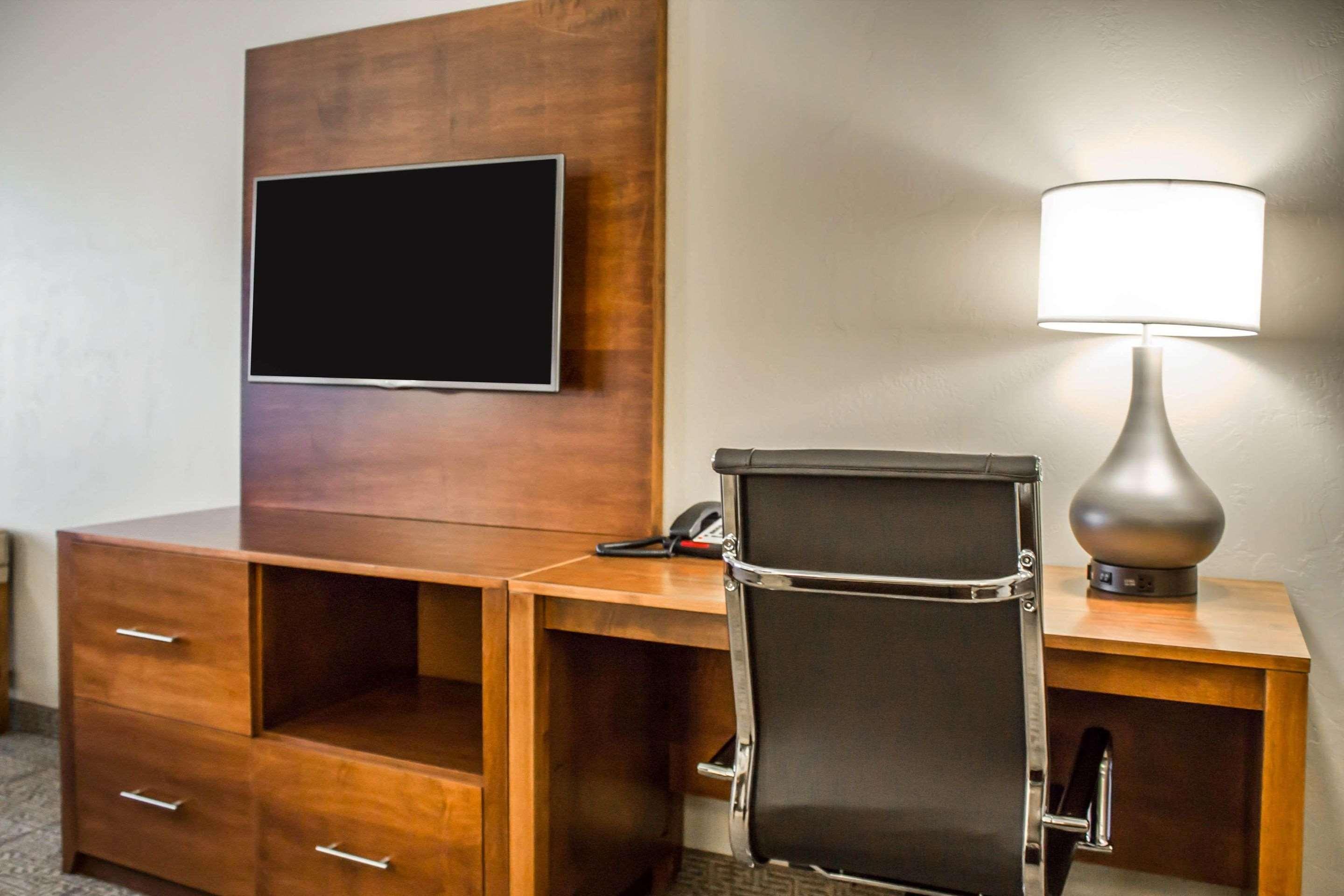 Comfort Suites Hartville-North Canton Uniontown Екстериор снимка