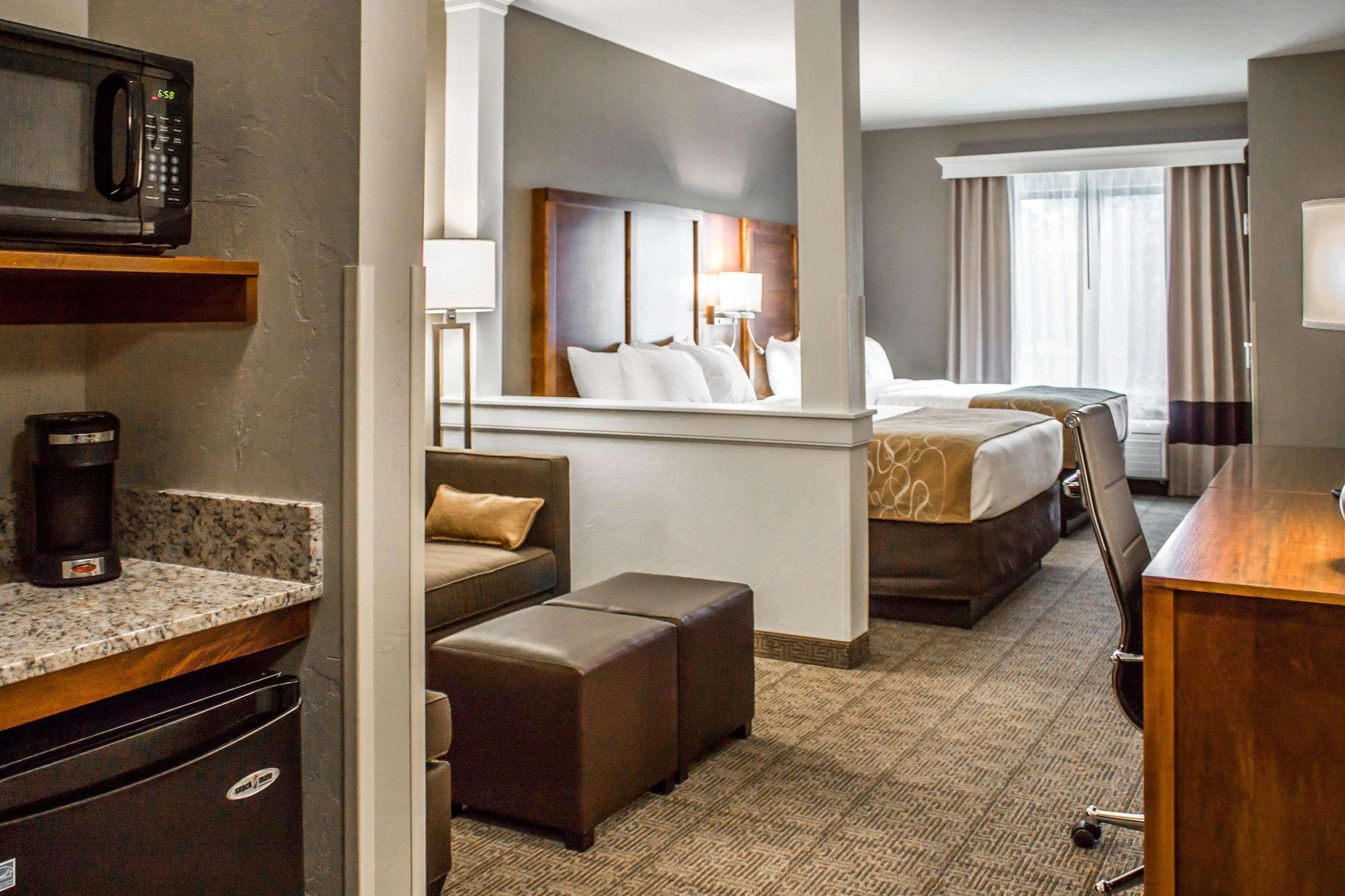 Comfort Suites Hartville-North Canton Uniontown Екстериор снимка