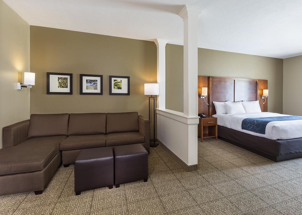 Comfort Suites Hartville-North Canton Uniontown Екстериор снимка