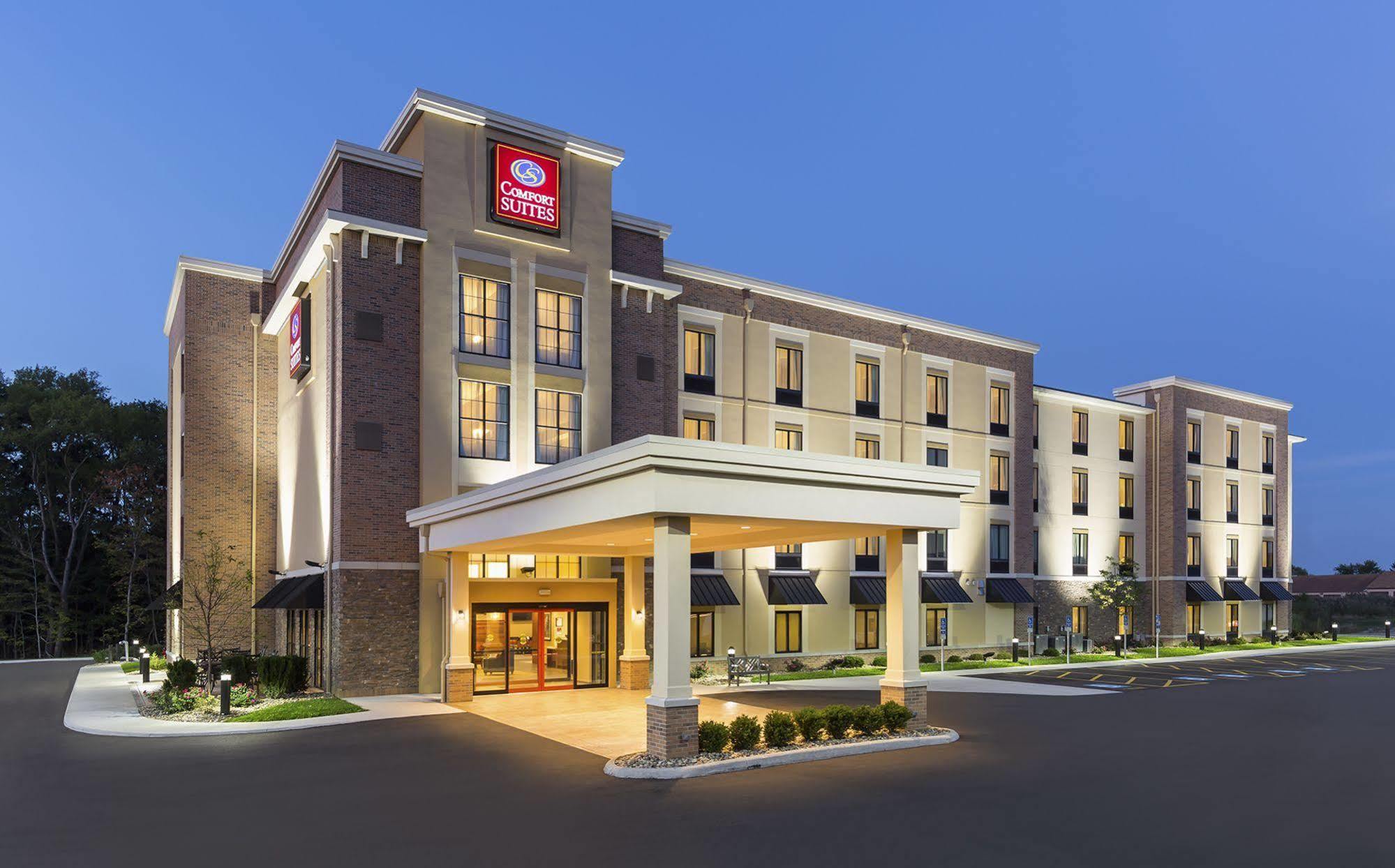 Comfort Suites Hartville-North Canton Uniontown Екстериор снимка